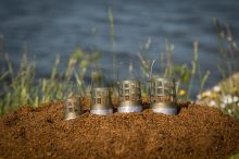 Matrix Krmítko Plastové Spodní Zátěž X-Small (10)