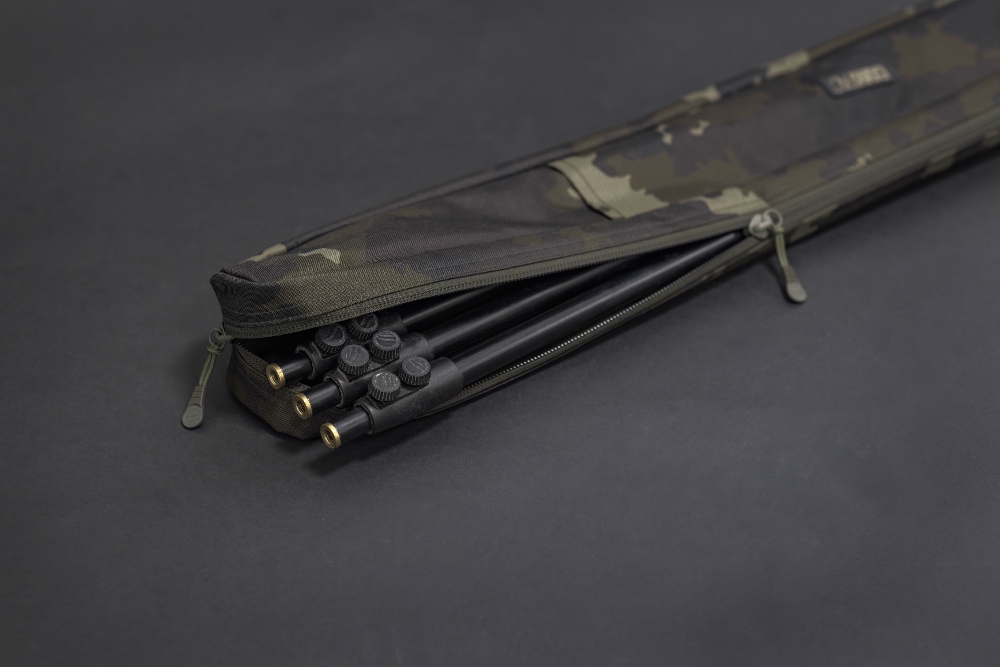 Korda pouzdro na vidličky compac storm pole bag dark kamo