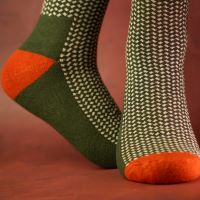 One More Cast Ponožky Spotted EEL Bamboo Socks (6)