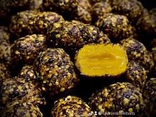 LK Baits Nutrigo Feed-Ex Honey Rape 800 g 20 mm (1)