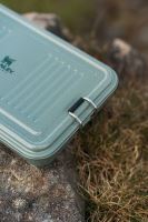 Stanley Box The Useful Classic Box Kladívková Zelená 1350 ml (12)