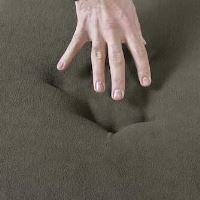 Avid Carp Matrace z Paměťové Pěny Benchmark Memory Foam Topper (1)