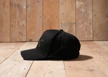 One More Cast Podepsaná Kšiltovka Pitch Black Cap (2)