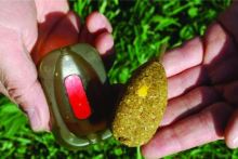 Extra Carp krmítko Method Feeder (5)