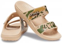 Crocs Sandály Classic Crocs Printed Camo Sandal Chai/Tan (2)