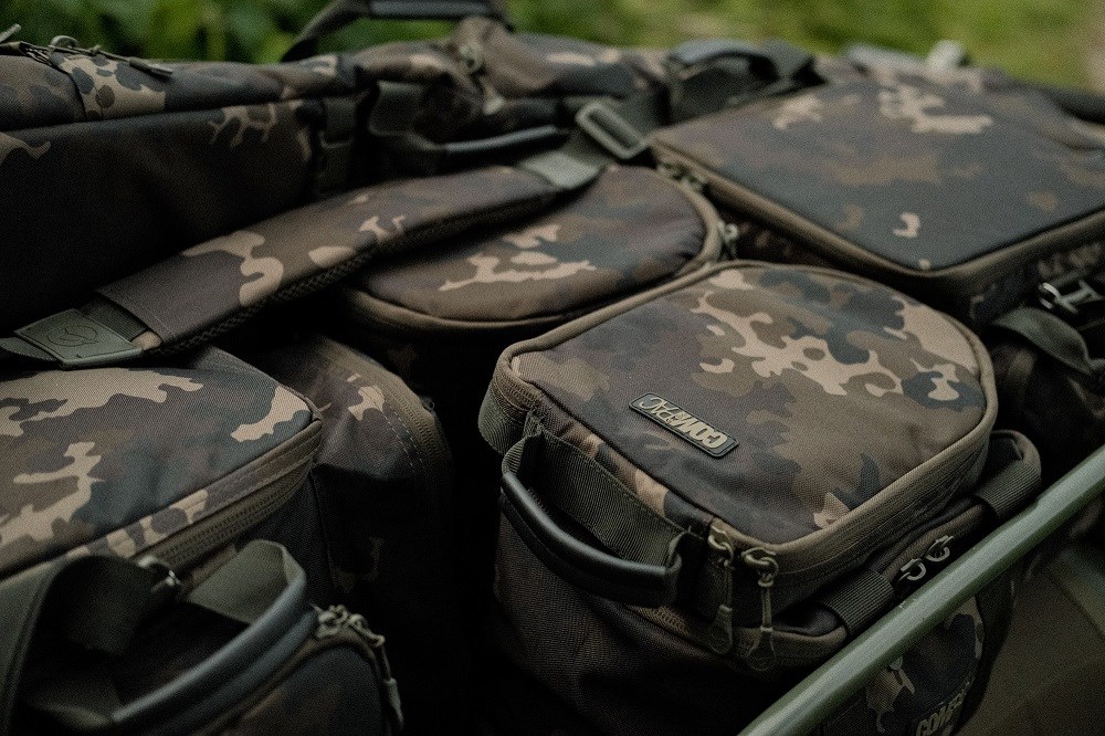 Korda Obal Na Váhu Compac Scales Pouch Dark Kamo (2)