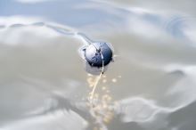 Korum Plovoucí Krmítko Floating Feeder (10)