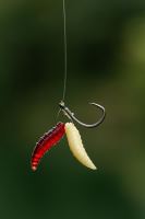 Korum Umělý Červ Floating Grubs Imitation Maggots 40 ks (1)