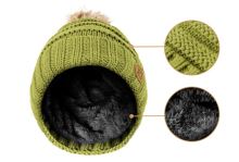 Delphin Zimní Čepice FolkSCHOOL (2)