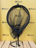 Fencl Muškařský Podběrák King XL Karbon s Pogumovanou Sítí Plovoucí Magnetický Držák a Pojistné Lanko 55x47 cm (1)