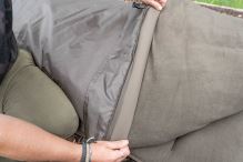 Avid Carp Lehátko se Spacákem Benchmark LevelTech System (11)