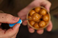 Nikl Boilies V Dipu Corn 250 ml (5)