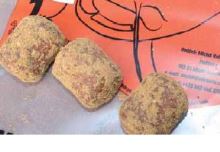 Mikbaits Mamut boilie 1 kg 50/35 mm (2)