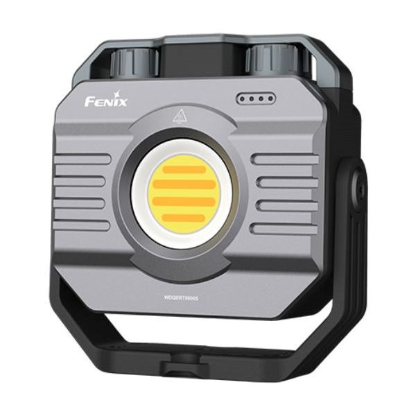 Fenix Světlo a Powerbanka CL28R