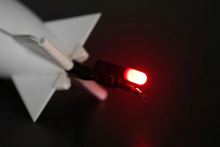 Spomb Světlo Na Raketu Light Red (1)