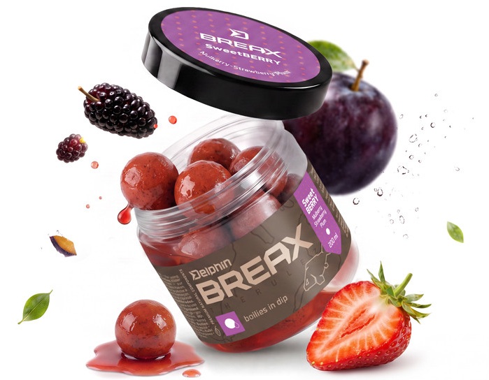 Delphin boilies v dipu breax sweetberry moruše jahoda švestka 200 ml - 20 mm