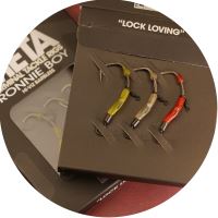 One More Cast Návazec Hi-Viz Lock Hook Ronnie Boy Barbless