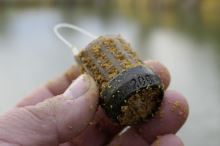 Browning Krmítko Xenos Jet Feeder S (5)