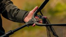 Giants Fishing Plovoucí Podběrák s Pogumovanou Síťkou Deluxe 220 cm 70x70 cm (10)