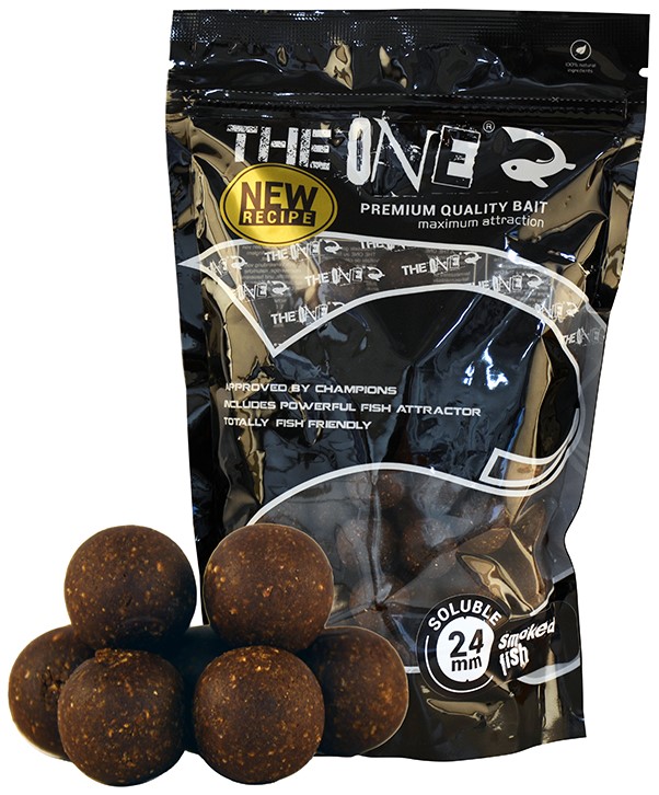 Levně The one boilies rozpustné black soluble chobotnice švestka 1kg - 24 mm