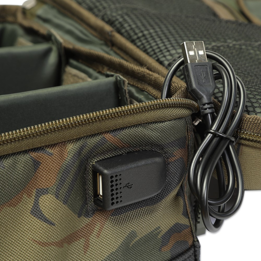 Giants Fishing Pouzdro Electronics Eva Table Bag (2)