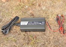 Mivardi Lithiová Baterie M-CELL 12 V 100 Ah + 20 A Nabíječka (13)