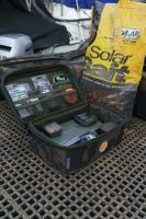 Solar Pouzdro Na Vybavení Worldwide Tackle Station (8)