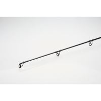 Madcat Prut Silure Spin Combo 2,7 m 80-200 g + Naviják Penn 6000 (3)