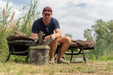 Korda Stolek Na Kbelík Bucket Table (12)