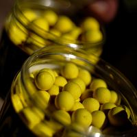 Munch Baits Plovoucí Boilies Zinga Pop Ups 200 ml (2)