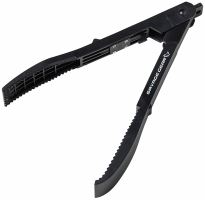 Savage Gear Kleště Safety Fish Grip 21,5 cm (1)