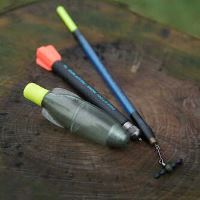 Korum Průjezd S Karabinkou Ready Float Kit (2)