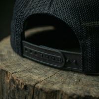TB Baits Kšiltovka Trucker Cap 3D Logo Black (5)