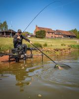 Matrix Prut Horizon X Ultra Pro Commercial 3,3 m 60 g 2-Díl (14)