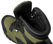 Delphin Boty Squad (3)