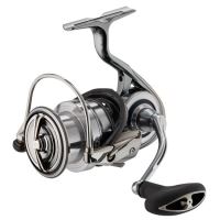 Daiwa Naviják 18 Exist G LT 4000D C (1)