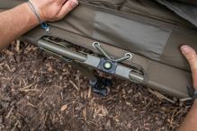 Avid Carp Lehátko se Spacákem Benchmark LevelTech System (5)