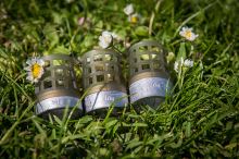 Matrix Krmítko Plastové Spodní Zátěž Medium (12)