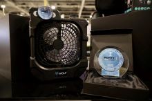 Wolf Větrák Voltair Portable Fan a Powerbank (1)