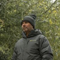 RidgeMonkey Čepice APEarel ThermaPro Waterproof Bobble Hat Green (8)