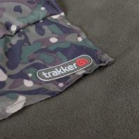 Trakker Přehoz Na Lehátko RLX Bed Cover Wide Camo (2)