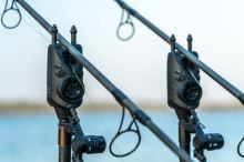 Nash Sada Signalizátorů Siren R4 3+1 + Powerbanka Powerbanx 80K Hub Bundle (11)