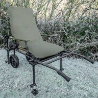 Korum Přehoz na Křesla Universal Waterproof Chair Cover (2)