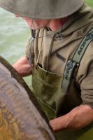 Korda Mikina Patch Hoodie Dark Olive (2)