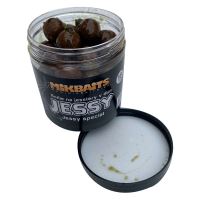 Mikbaits Boilie na Jesetery v Dipu Jessy Special 250 ml 18 mm (1)