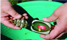 Extra Carp krmítko Method Feeder (1)