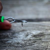 One More Cast Háčky Redesmere Surrender Chod Hooks 10 ks (6)