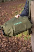 Korum Vážící Sak Expedition Compact Recovery Sling (2)
