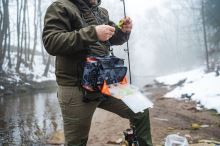 Giants Fishing Vláčecí Ledvinka Spinning Waist/Leg Bag + Vláčecí Taška Small (7)