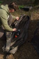 Solar Pouzdro Na Pruty Worldwide 5+ Rod Holdall 12 ft (8)